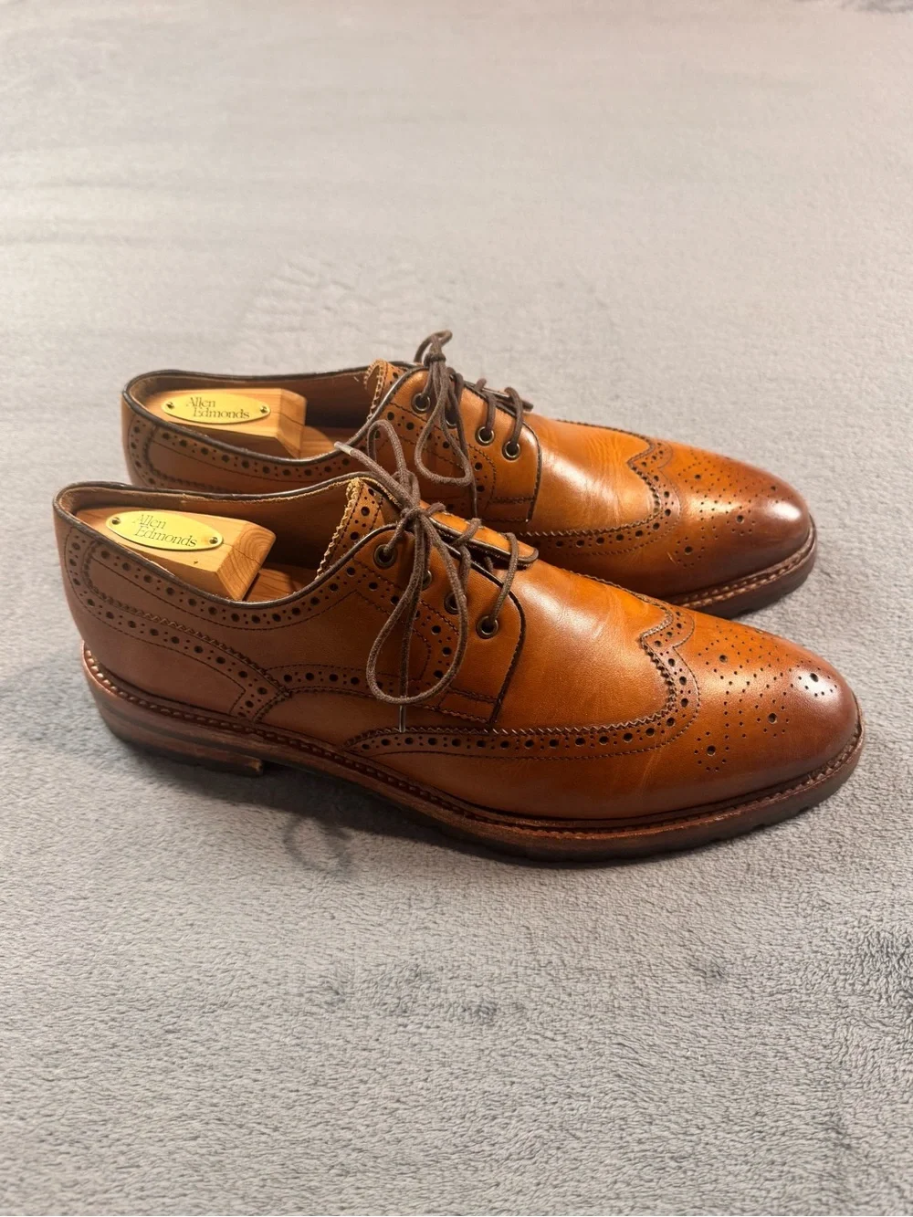 Warfield & Grand Hurst Brown Leather Wingtip Oxfords